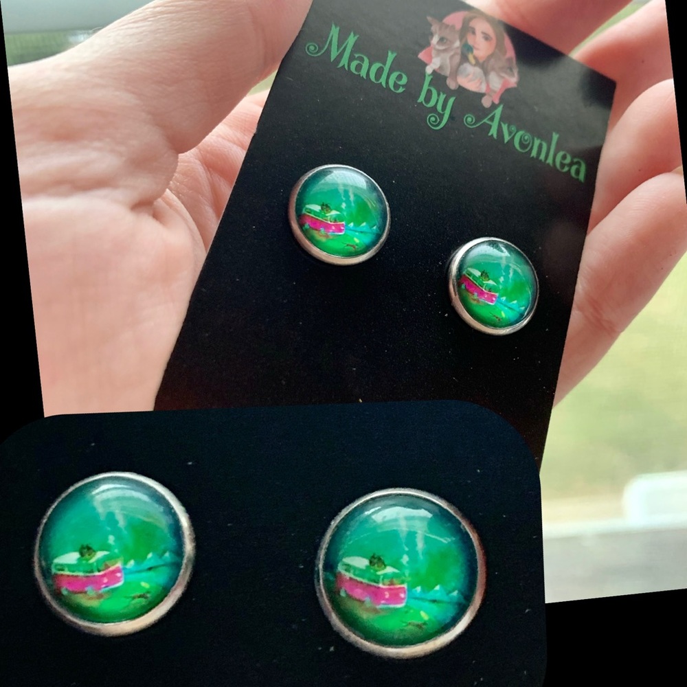 🚌VW Bus & Campsite Bubble Earrings🏕
